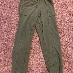 OLD NAVY Army Green Sweatpants
